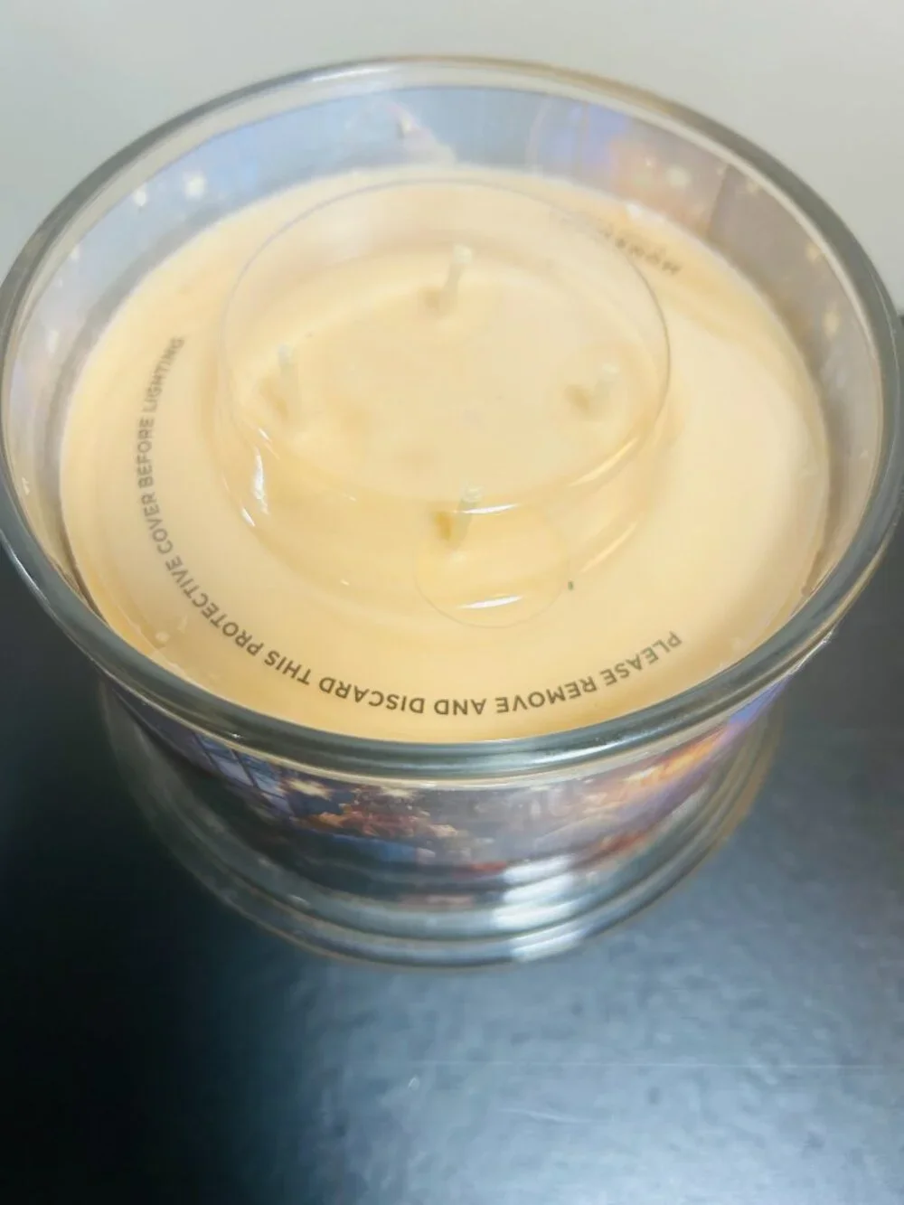 HomeWorx by Slatkin Cookies for Santa 4-Wick 18oz Candle NEW